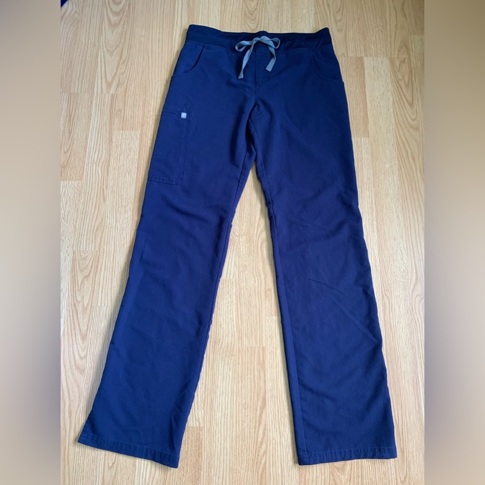 FIGS Size S/T Kade Cargo Scrub Pants Navy Blue